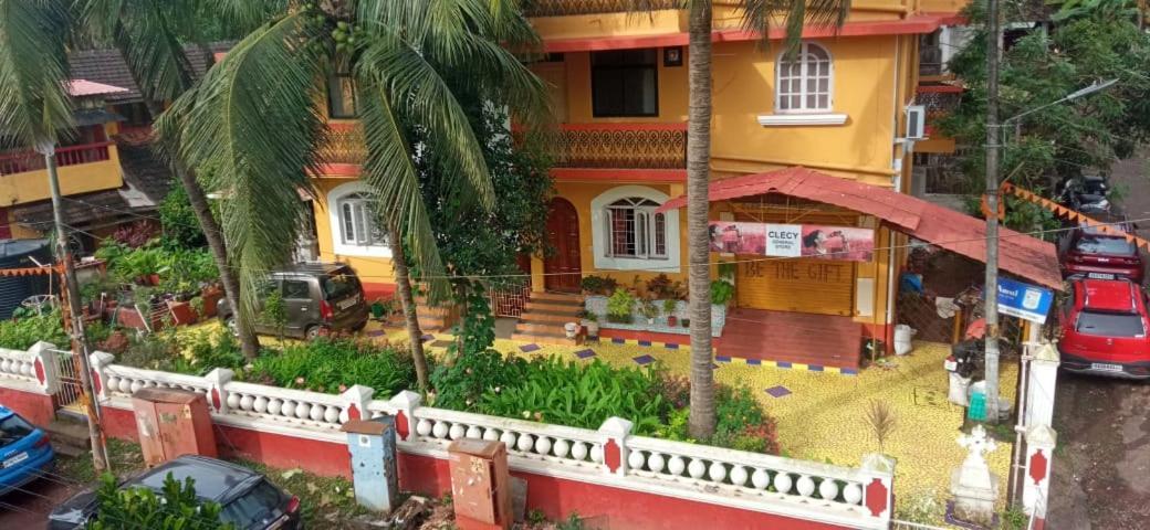 Villa Cleto Guest House 파나지 외부 사진